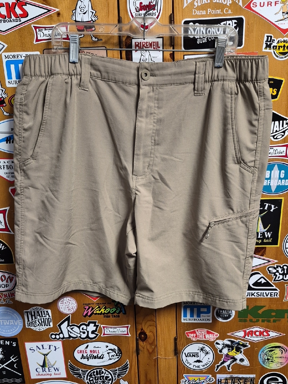 Weatherproof Men's Hybrid Utility Shorts in Khaki Size 36